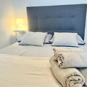 Appartement Petit Agreable Au Coeur Du 11e Arrondissement, Paris