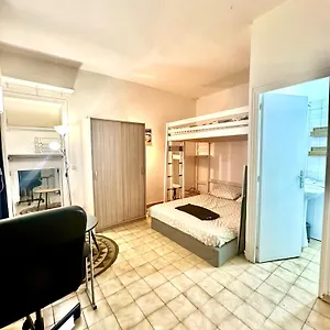 Appartement Confort 75009, Paris
